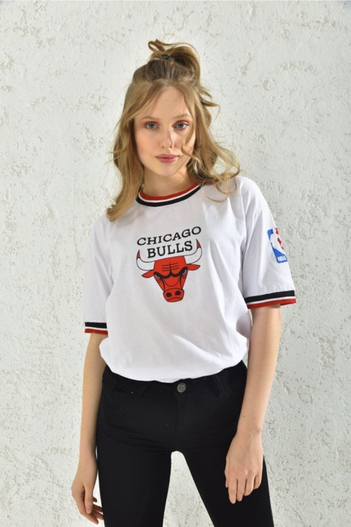 Kadın Beyaz Kol Detay Baskılı T-shirt