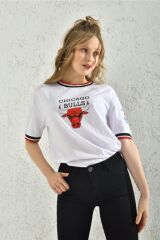Kadın Beyaz Kol Detay Baskılı T-shirt