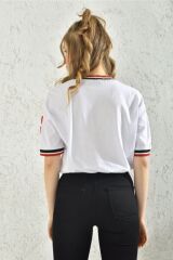 Kadın Beyaz Kol Detay Baskılı T-shirt