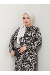 Kadın Etnik Desenli Kuşaklı Tesettür Elbise