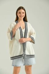 Kadın Kısa Kol Nakış Işlemeli Keten Kimono Bej - S