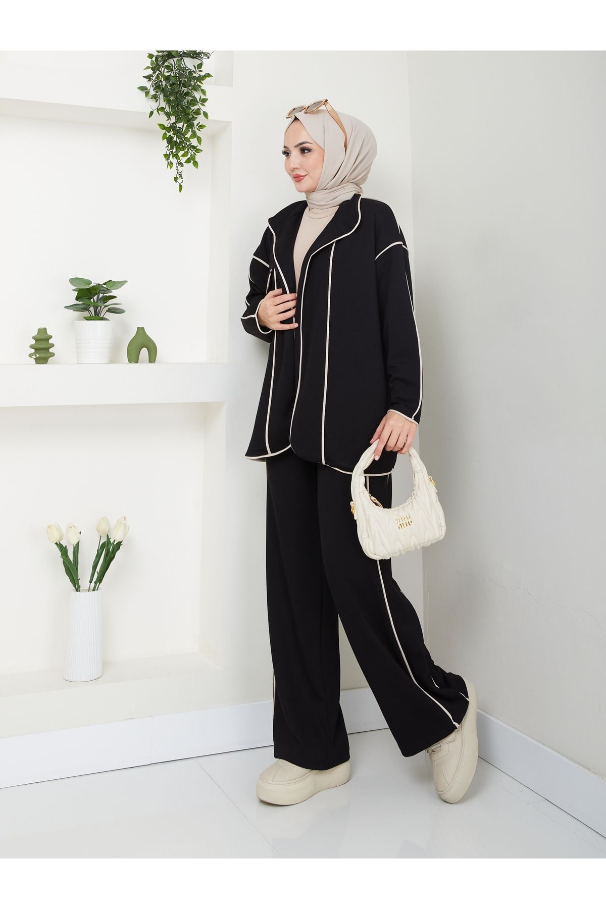 Kadın Biyeli Scuba Kumaş Ceketli Pantolonlu Takım Siyah - XL