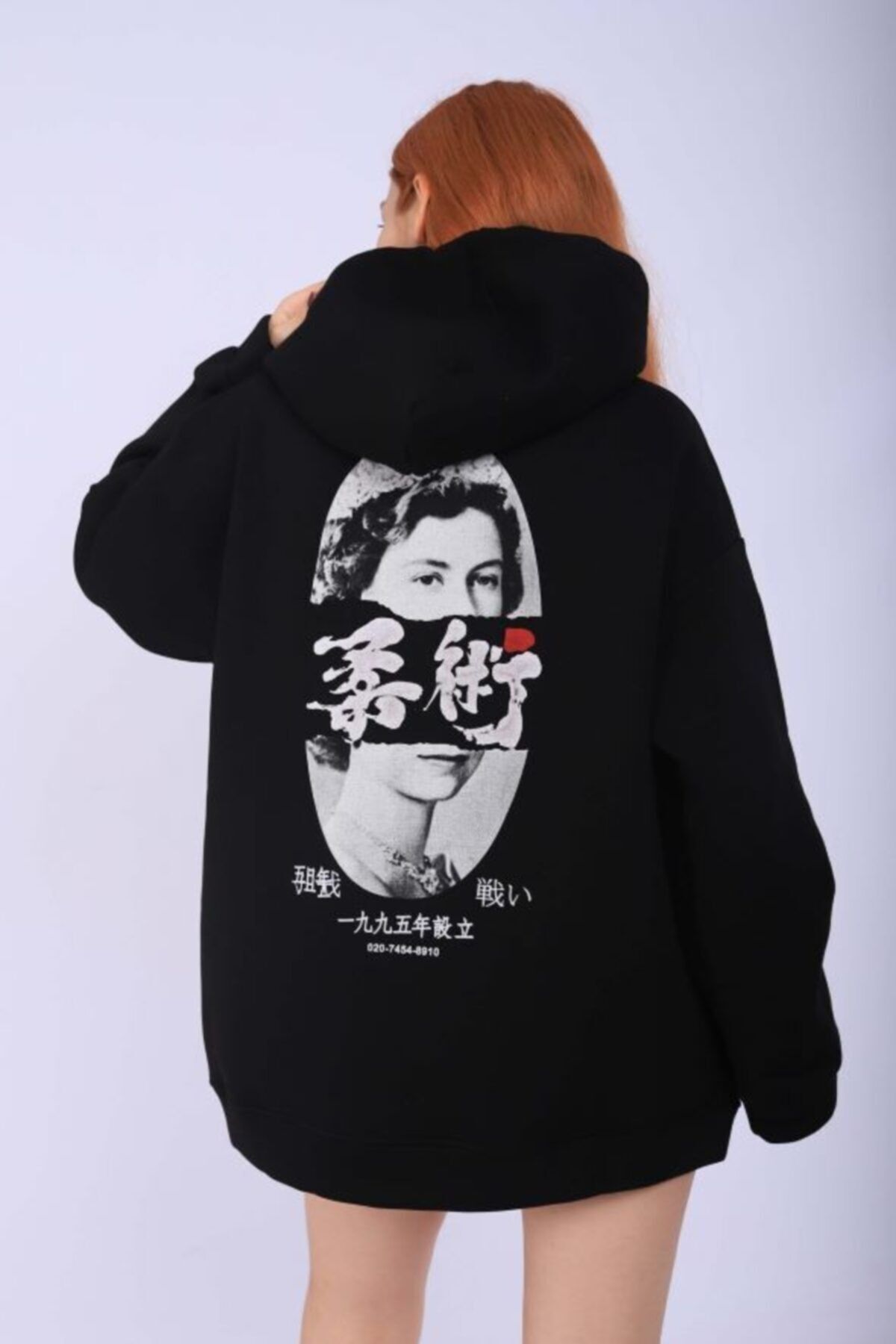 Turuncu Elizabeth Sırt Baskı Sweatshirt O Siyah - Standart