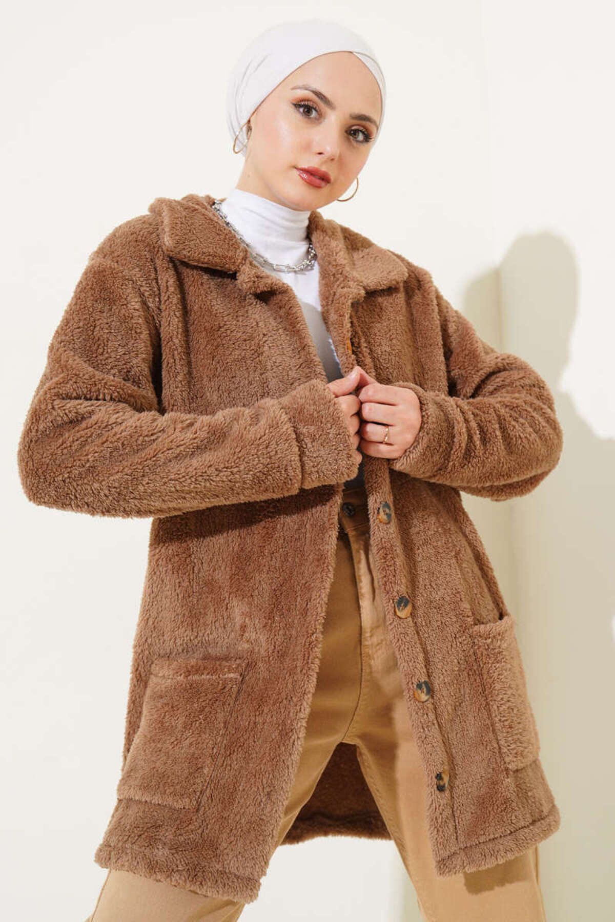 Kadın Düğmeli Peluş Hırka Kahverengi - XL