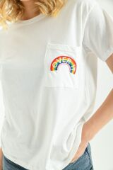 Kadın Cep Nakışlı T-shirt Beyaz - S