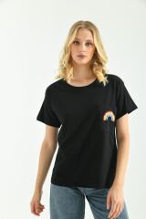 Kadın Cep Nakışlı T-shirt Siyah - M
