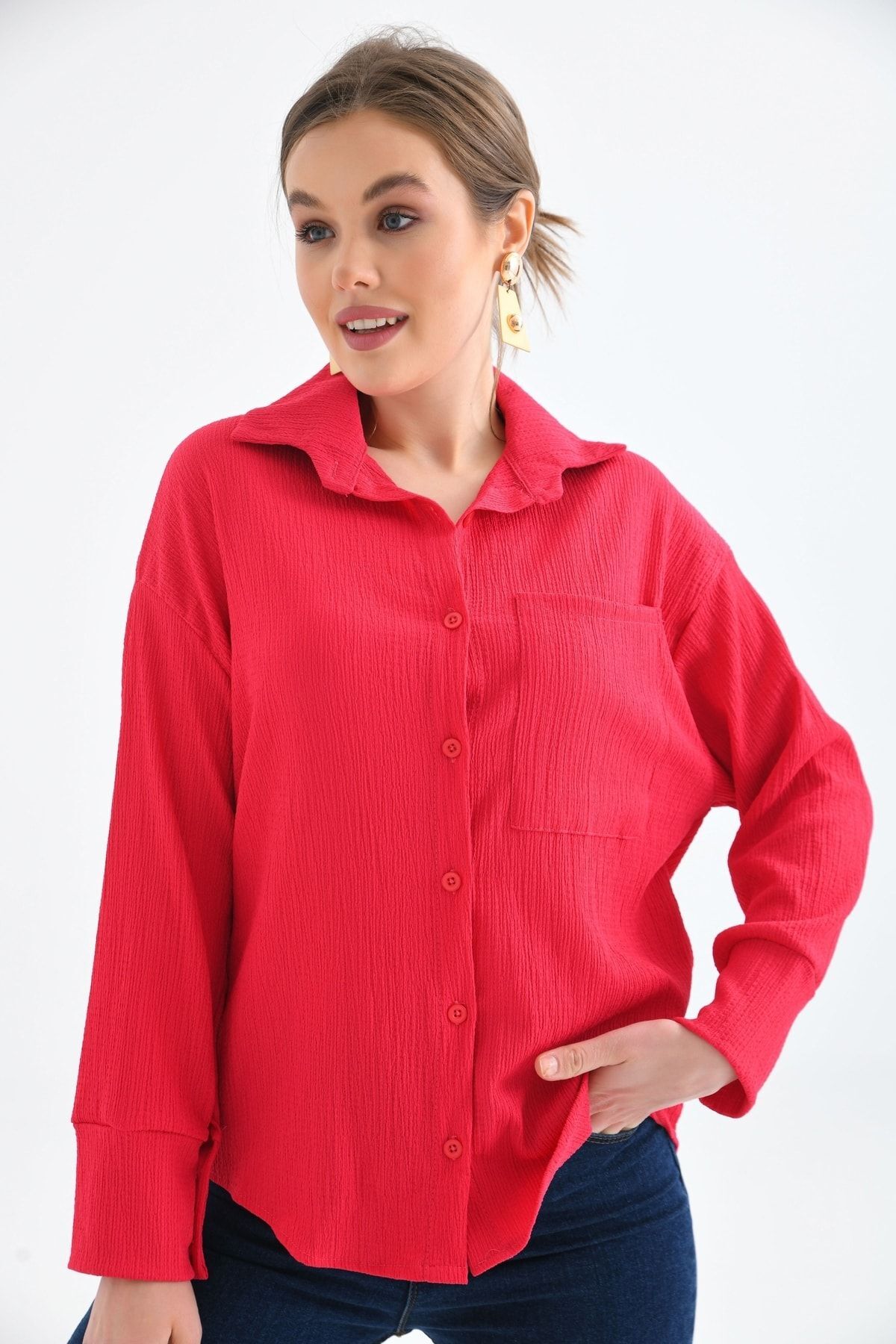 Kadın Sırt Düğmeli Oversize Gömlek