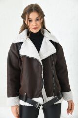 Kadın Yakası Ve Beli Kemerli Biker Ceket