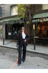 Kadın Düğme Detaylı Astarlı Pensli Blazer Takım