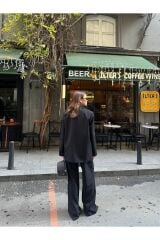 Kadın Düğme Detaylı Astarlı Pensli Blazer Takım