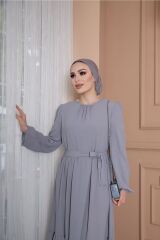 Yakası Büzgü Detaylı Ayrobin Kuşaklı Elbise Gri - S