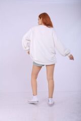 Beyaz Shapes Nakışlı Sweatshirt