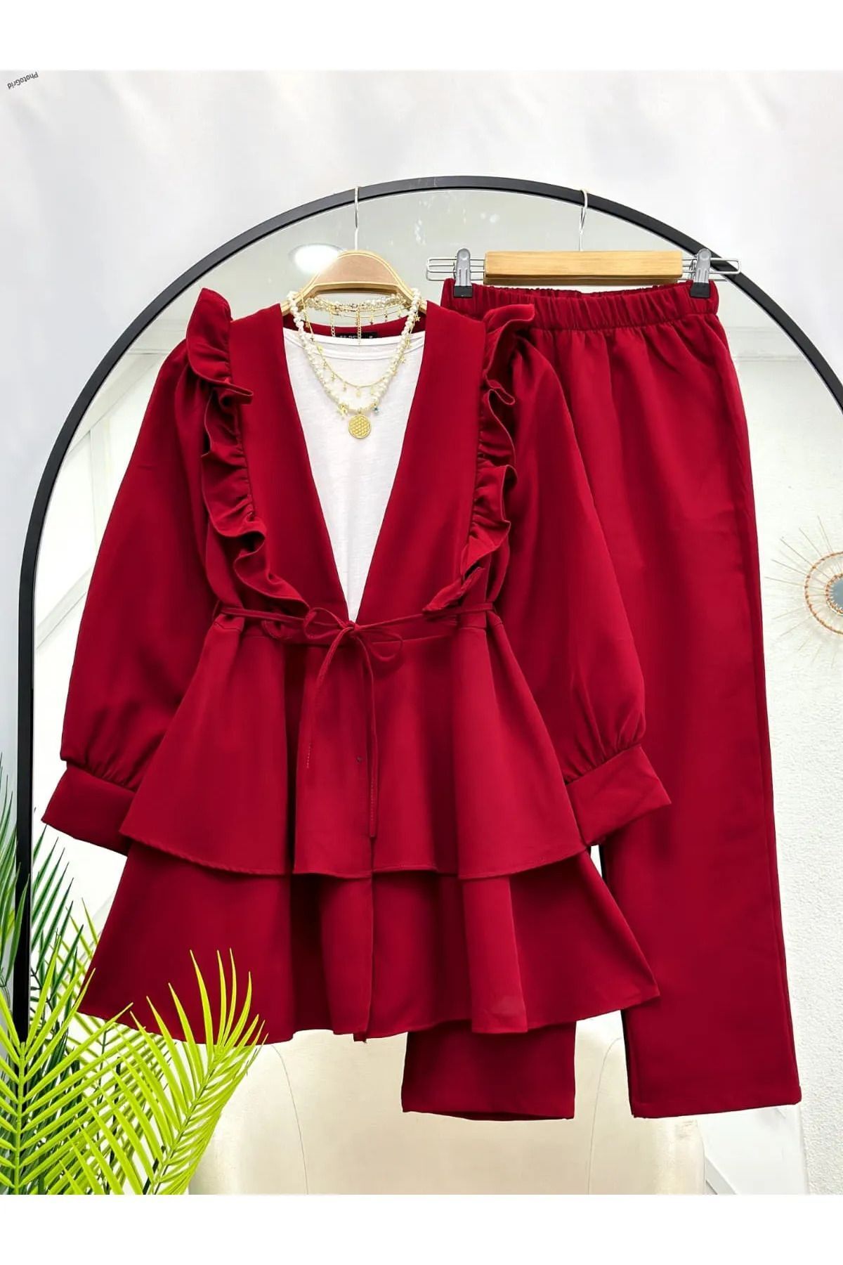Kadın Nilüfer Fırfırlı Klasik İkili Takım Bordo - 2XL