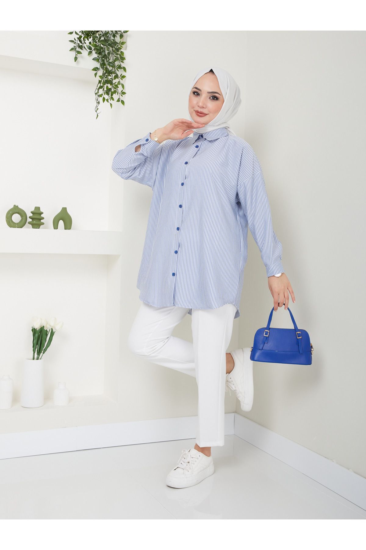 Kadın Çizgili Tesettür Gömlek Lacivert - XL