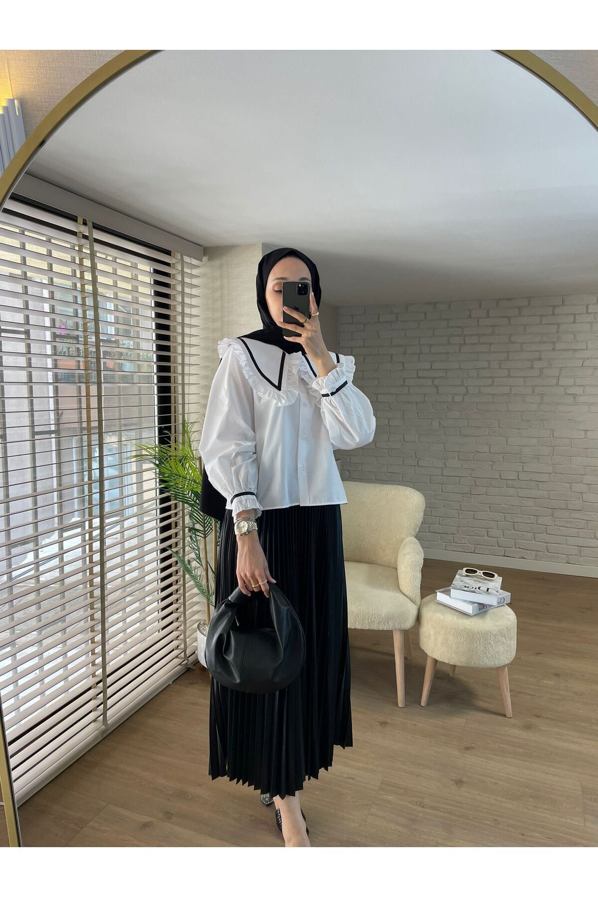 Kadın Yaka Detaylı Şeritli Tesettür Bluz