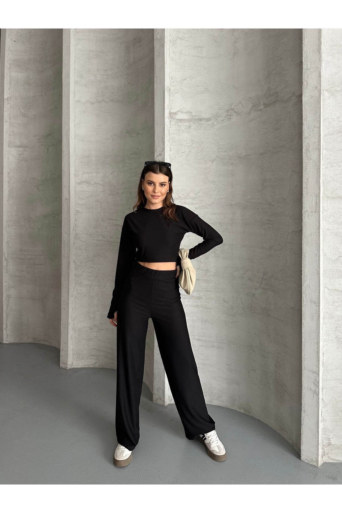 Kadın Parmak Geçmeli Crop Takım Siyah - XL