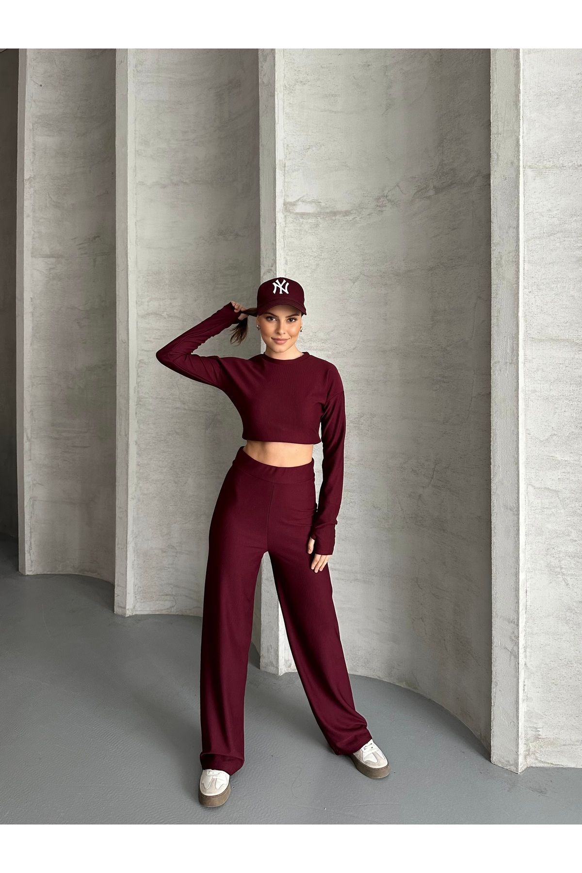 Kadın Parmak Geçmeli Crop Takım Bordo - S