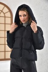 Kadın Siyah Kapüşonlu Şişme Mont Siyah - 40