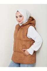 Kadın 3 Cep Kapüşonlu Fermuarlı Dolumlu Yelek TABA - XL