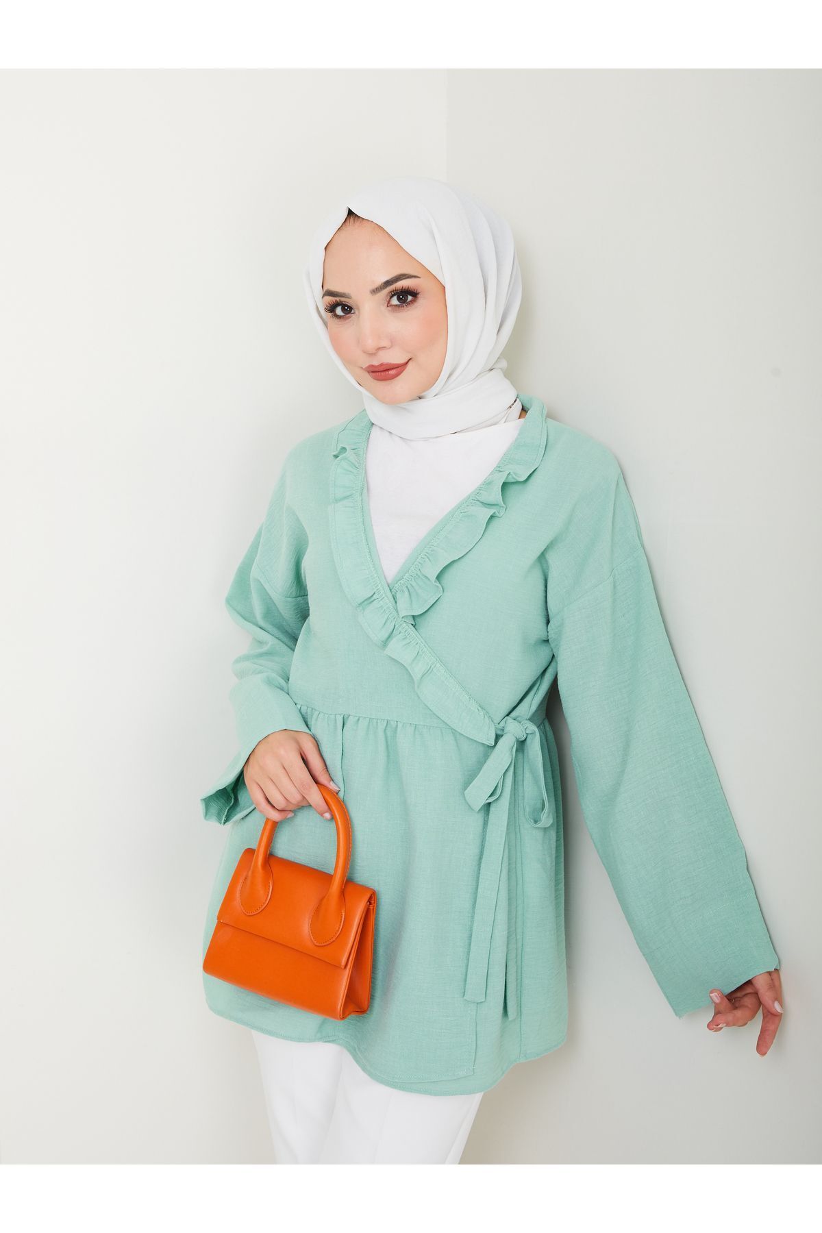 Kadın Yaka Fırfırlı Bağlamalı Tesettür Tunik Yeşil - L/XL