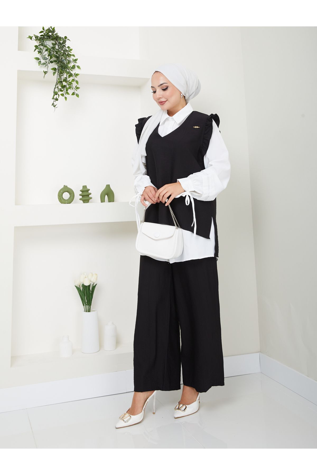 Kadın Trend Kumaş Gömlekli Yelekli 3lü Tesettür Takım Siyah - XL