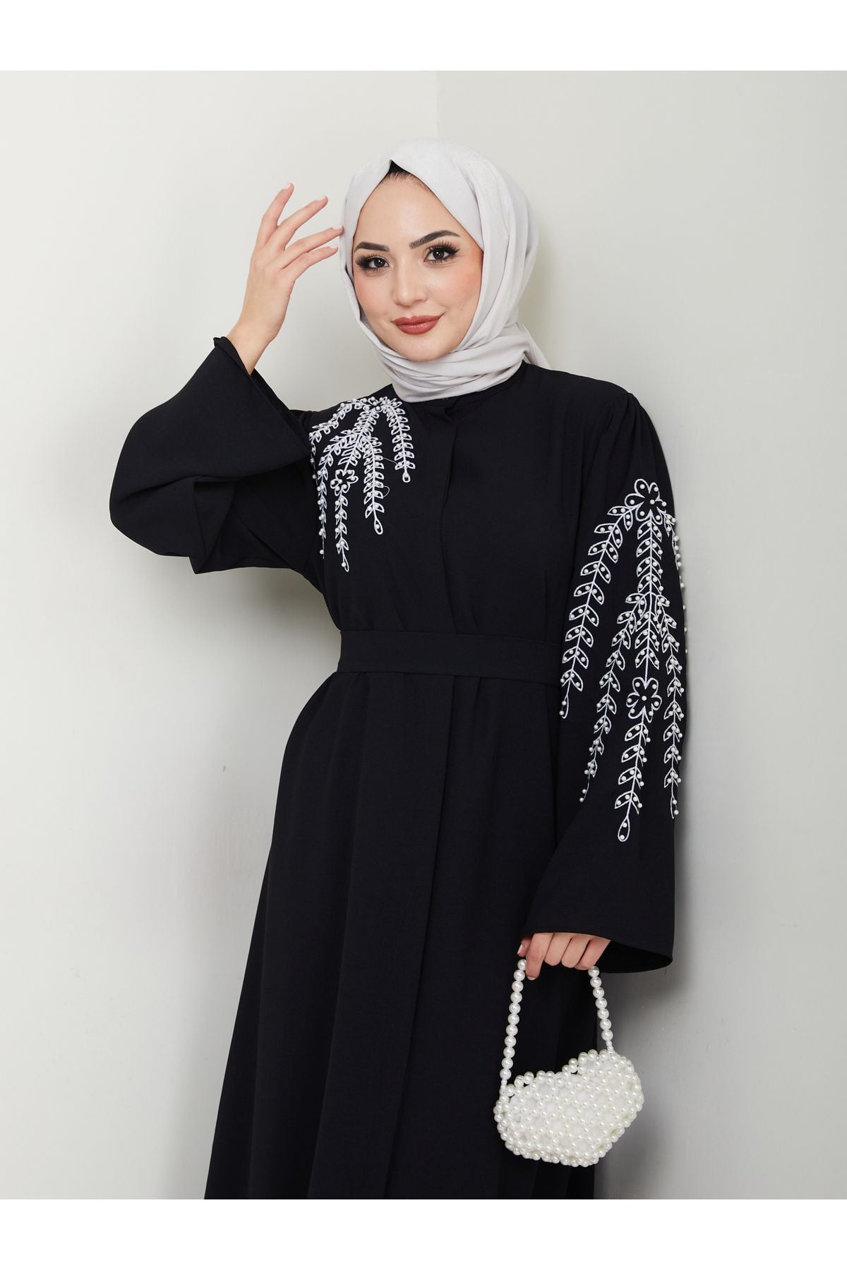 Kadın Yaprak Nakışlı Abaya Ferace Elbise