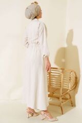 Boydan Metal Düğmeli Çizgili Tesettür Elbise Bej - L