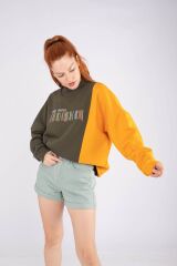 Siyah Barkod Nakışlı Sweatshirt